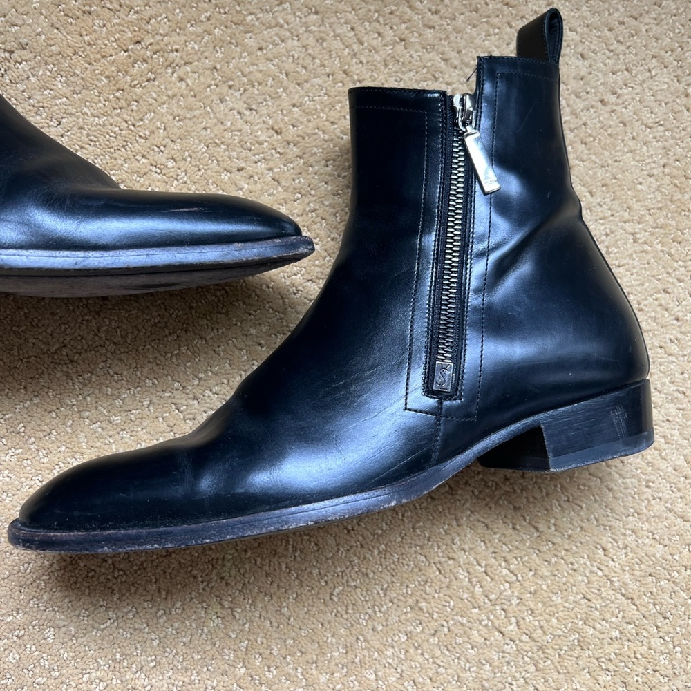 Saint Laurent black boots - Picture 11 of 15